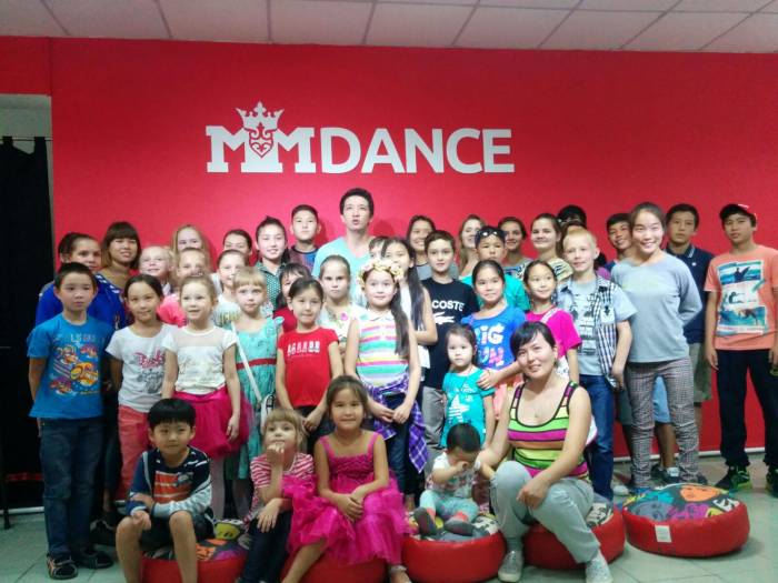 Вокал, хореография, актерское мастерство, домбра, гитара для детей, фотография 1