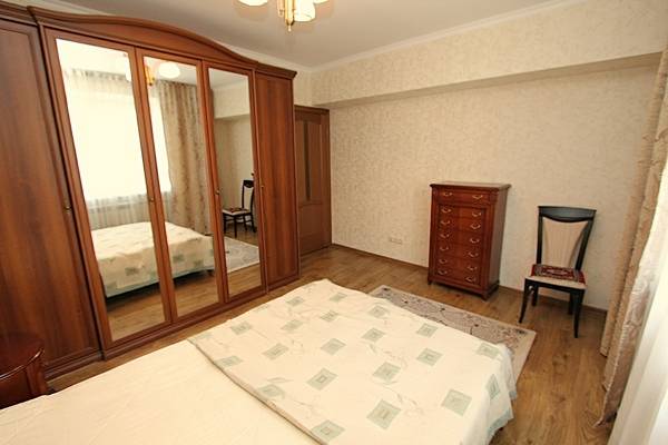 2-комнатная посуточно в центре Алматы, ул. Баишева, дом 3а, офис 19, фотография 7