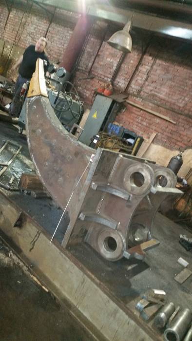 Клык-рыхлитель на Caterpillar, фотография 2