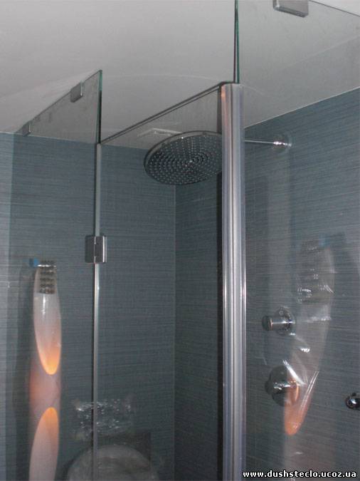 Душевые кабины из стекла, стекольные изделия, фотография 3