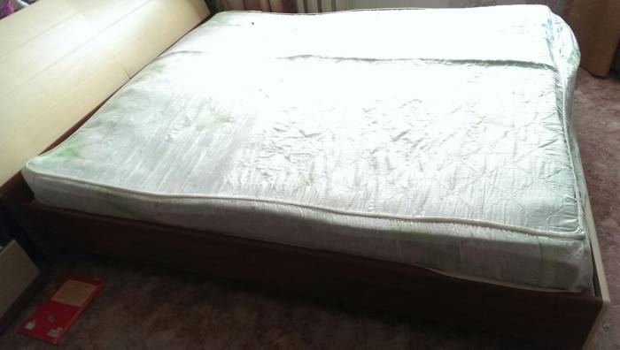 Двухместная кровать, фотография 1