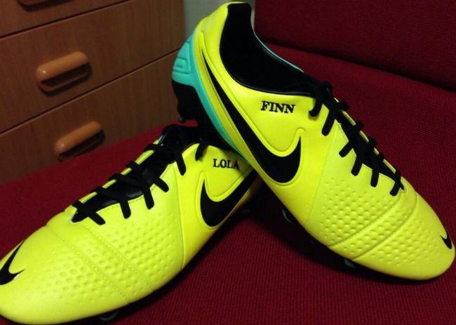 Футбольные бутсы adidas купить в Астане, фотография 1