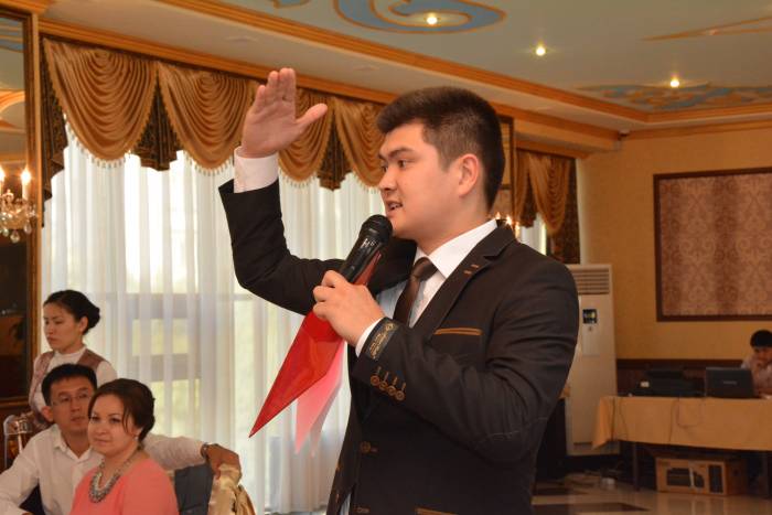 Тамада, шоумен Мейрбек БАЙШАГИРОВ, фотография 1