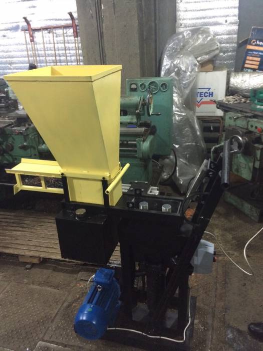 станок для производства кирпича лего , фотография 2