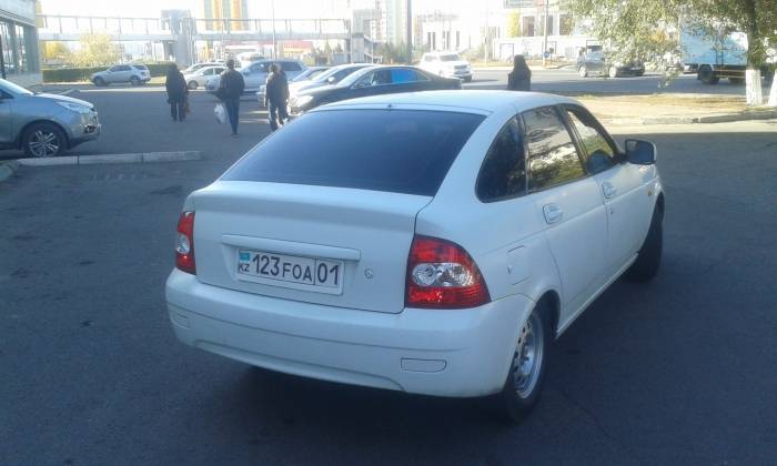 срочно продается лада приора белая 2012 гв, фотография 4