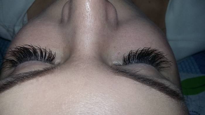 Наращивание и окрашивание ресниц и бровей, фотография 1