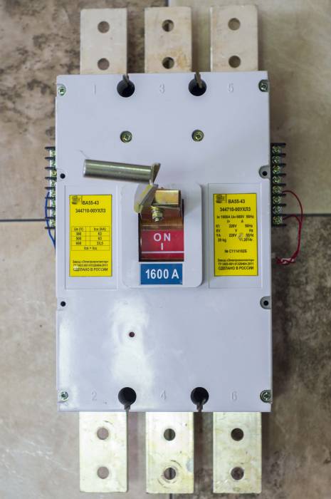 Низковольтное и высоковольтное оборудование, фотография 2