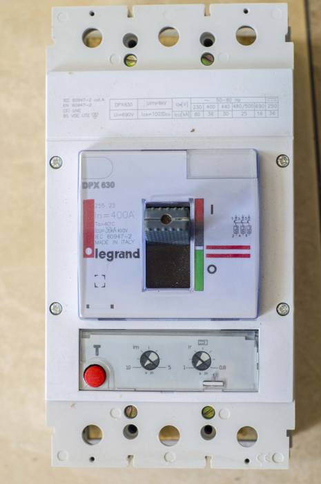 Низковольтное и высоковольтное оборудование, фотография 4