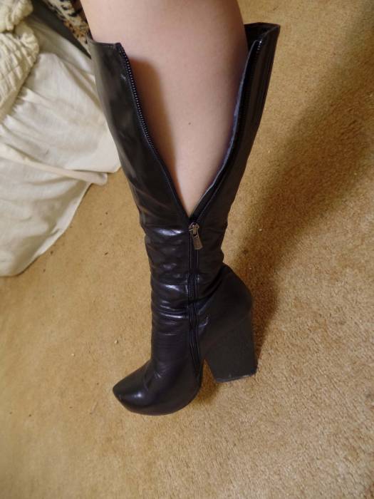 Продам женскую демисизонную б/у одежду и обувь, фотография 4