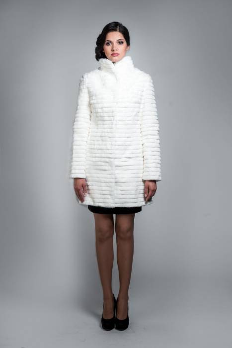 Оптовая продажа стильных женских Шуб из шкуры Испанского кролика, фотография 2