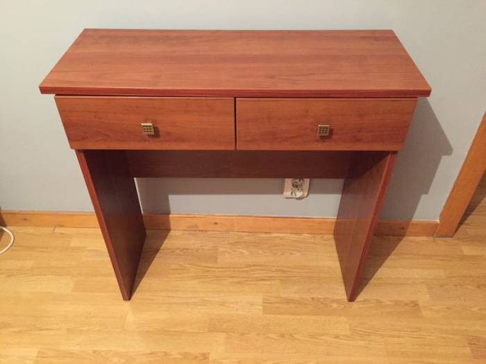 ПРОДАМ КОНСОЛЬ, фотография 1