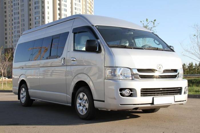 Пассажирские перевозки на Toyota Hiace, Mercedes Sprinter, фотография 2