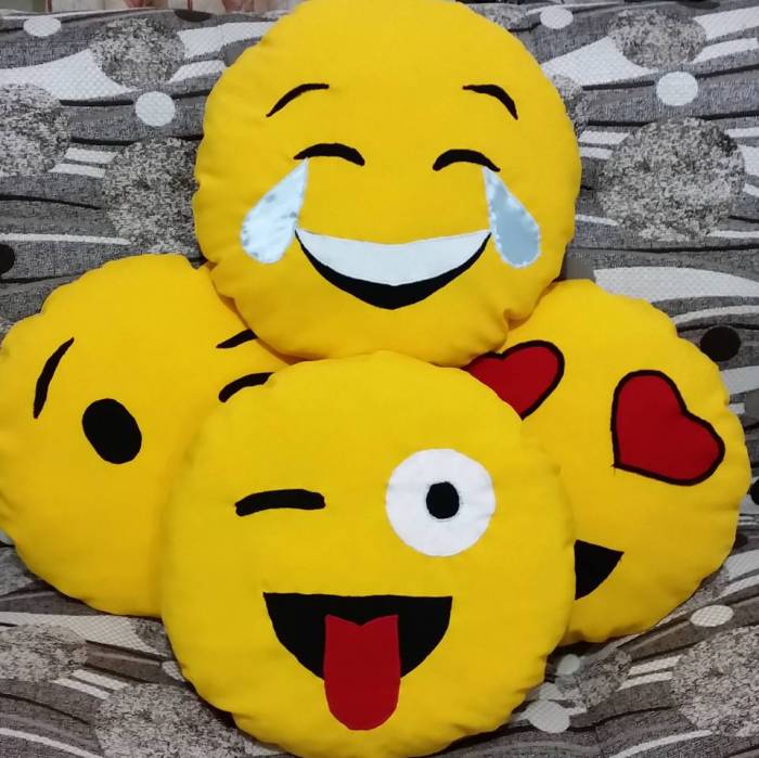 Продаем оптом смайлики-подушки, фотография 2