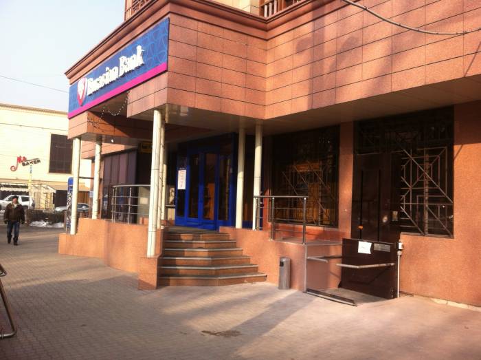 Предлагаем подъемники для инвалидов вертикальные, фотография 2