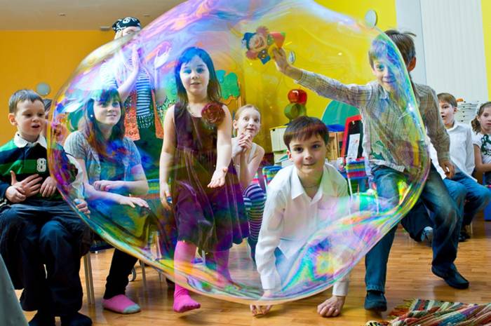 Клоуны Шоу мыльных пузырей, фотография 2