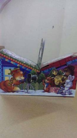 Новогодние подарки фирмы 