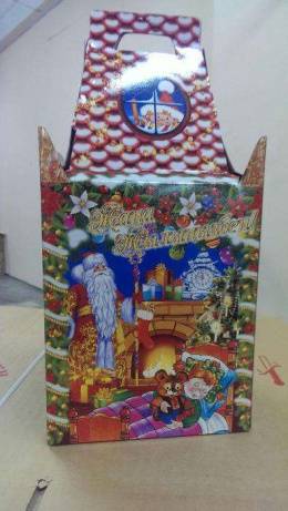 Новогодние подарки фирмы 