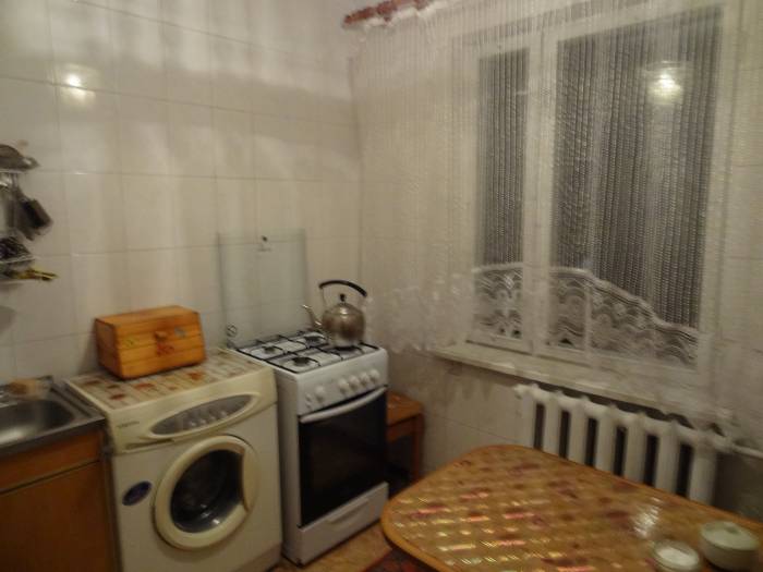 Продам 3-ёх комнатную квартиру  без посредников, фотография 1