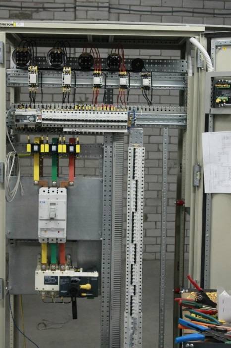 Производство электрощитового оборудования, фотография 1