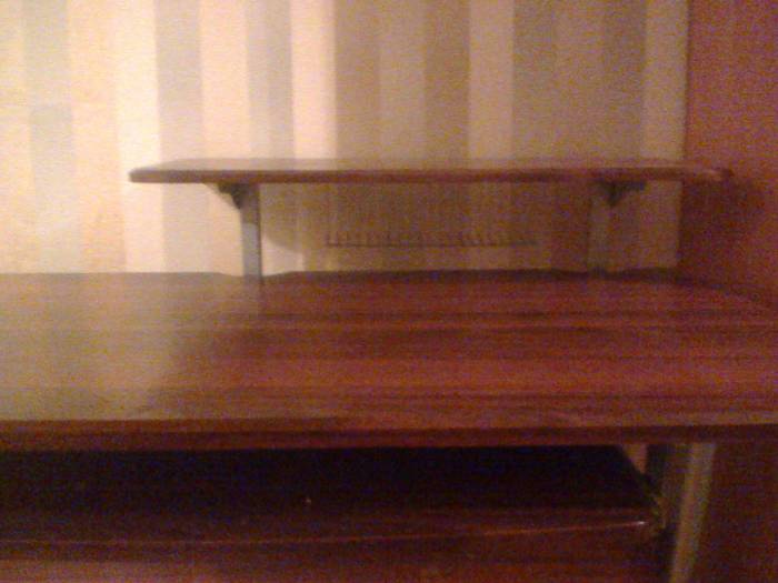 продам компьютерный стол парта, фотография 1