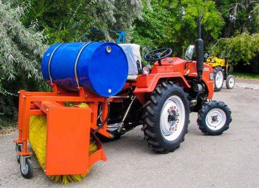 Щетка коммунальная с возможностью установки бочки для полива H03.300 , фотография 2