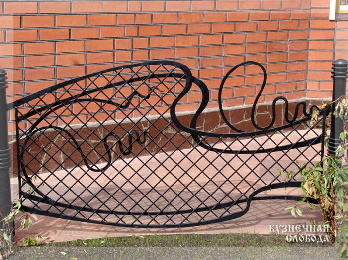 16. Ворота ручной работы, фотография 1