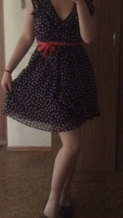 Срочно продам платье в горошек! ДЕШЕВО!, фотография 1