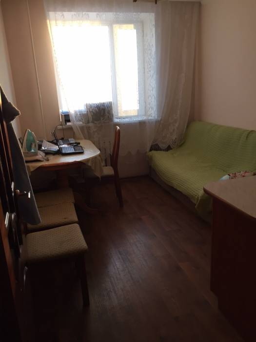 Ищем срочно добросовестную девочку на подселение, Ул.Ж. Тарахана 9 кв 84, фотография 1