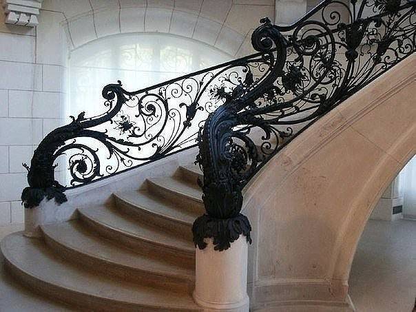 Кованые лестницы, перила, фотография 2