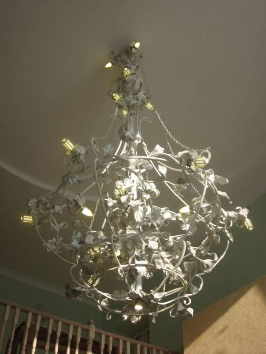 Кованые люстры, фотография 7