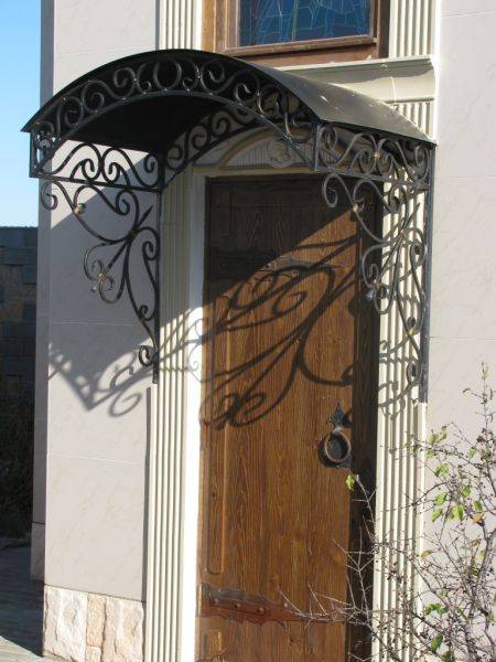 Кованые навесы, козырьки, фотография 3