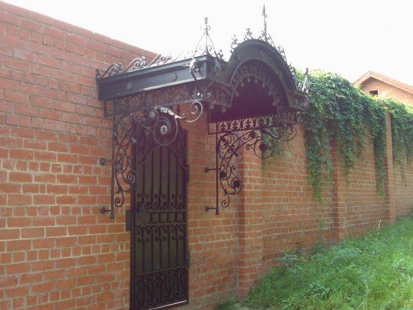 Кованые навесы, козырьки, фотография 7