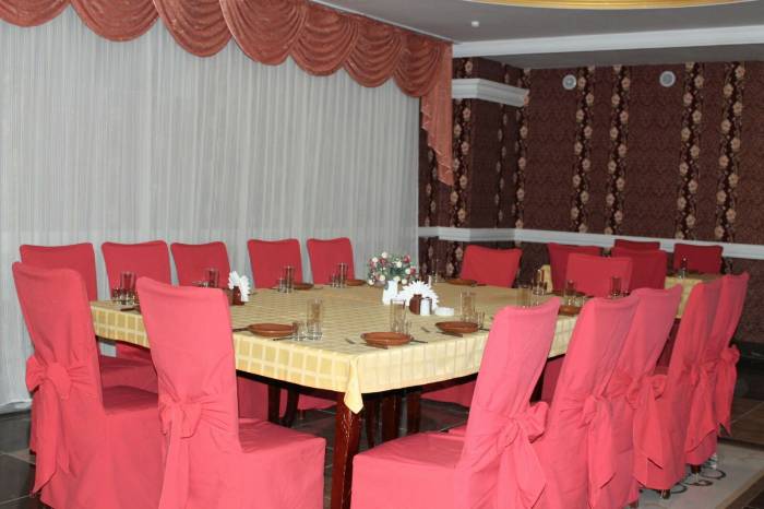 Зона отдыха и гостиница в горах 