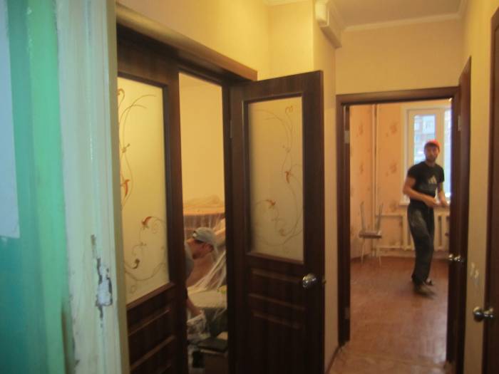 монтаж дверей,арок,порталов, ламината, OSB, QSB, MDF,ДСП линолеум,плинтуса., фотография 1