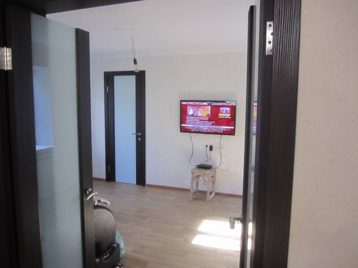 монтаж дверей,арок,порталов, ламината, OSB, QSB, MDF,ДСП линолеум,плинтуса., фотография 6