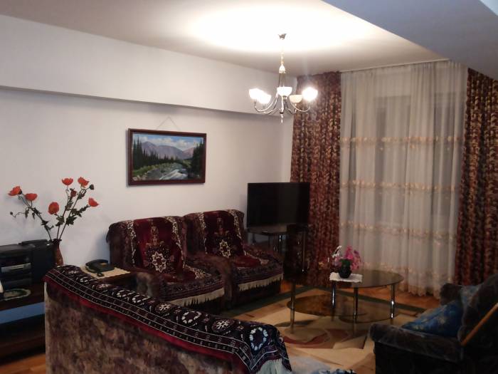 сдам двухкомнатную в центре на длительный срок, Кабанбай батыра 136, фотография 11