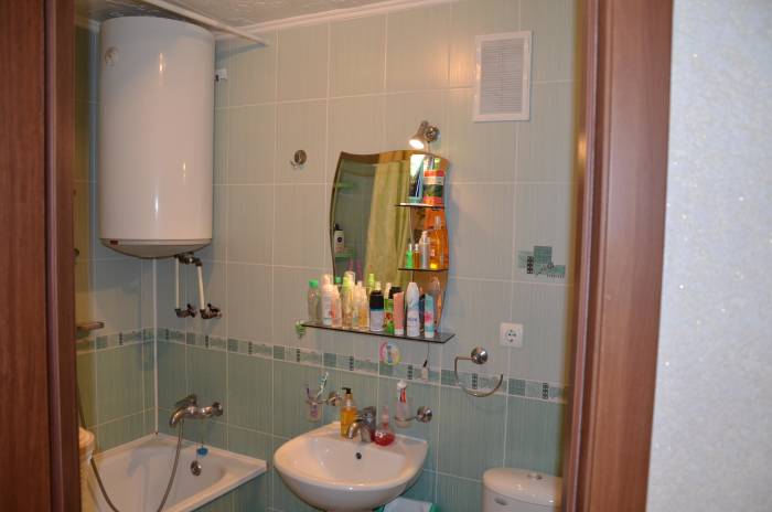 СРОЧНО ПРОДАМ хорошая тёплая квартира в кирпичном доме, фотография 12