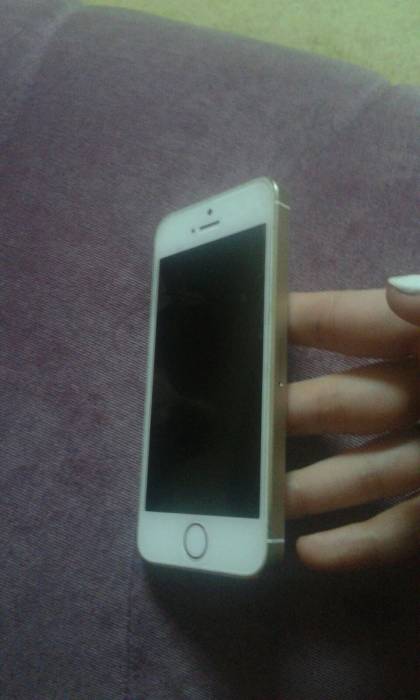 Продам айфон 5 s Gold 16gb!, фотография 2