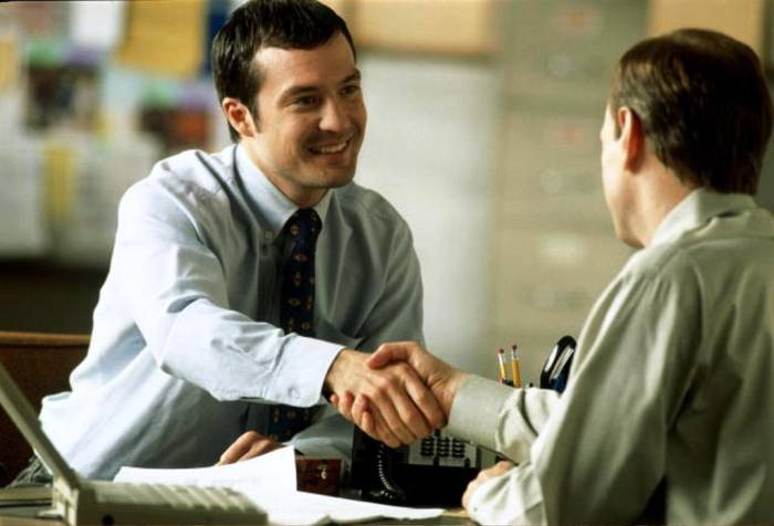 Заместитель руководителя, фотография 1