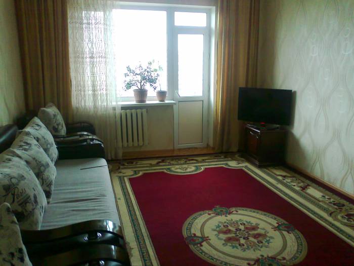 Срочно сдам квартиру, пр.Шахтеров, фотография 1