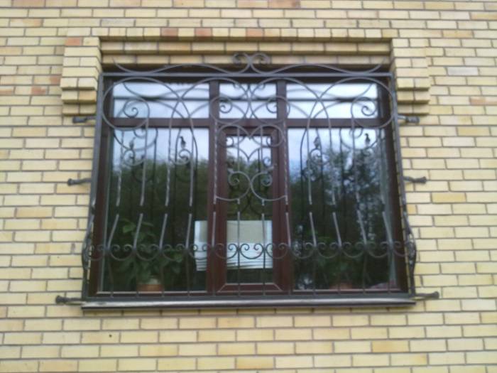 Кузнечный цех изготавливаем ворота решётки оградки козырьки перила лестницы на заказ, фотография 2