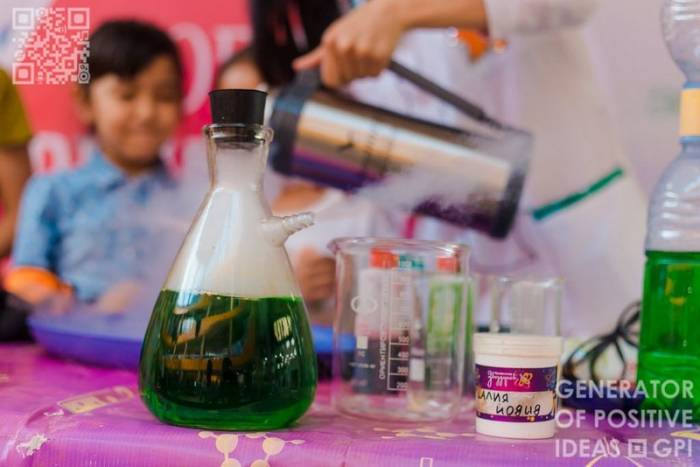 Научное шоу профессора Звездунова- научно-развлекательная шоу-программа для детей и взрослых., фотография 6