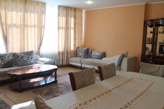 Сдам посуточно 3-х комнатную квартиру в центре, бульвар Бухар-Жырау - Байтурсынова, фотография 7