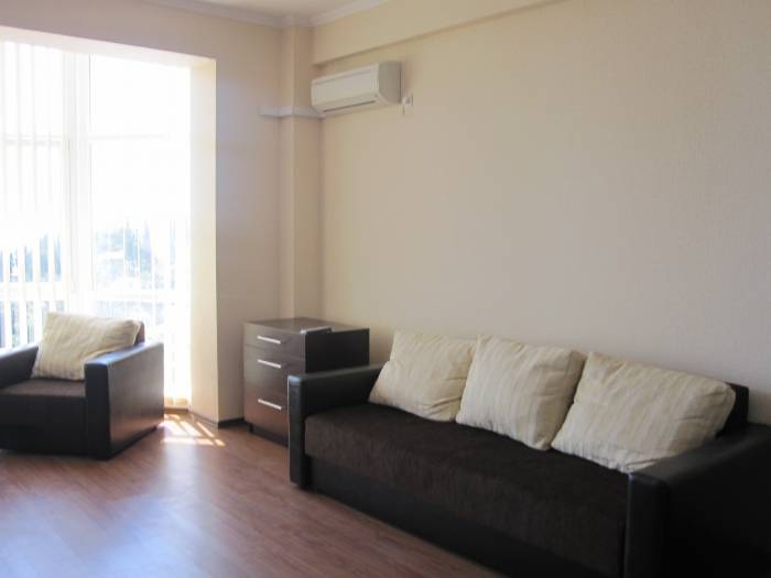 квартира посуточно, Абая Фурманова, фотография 1