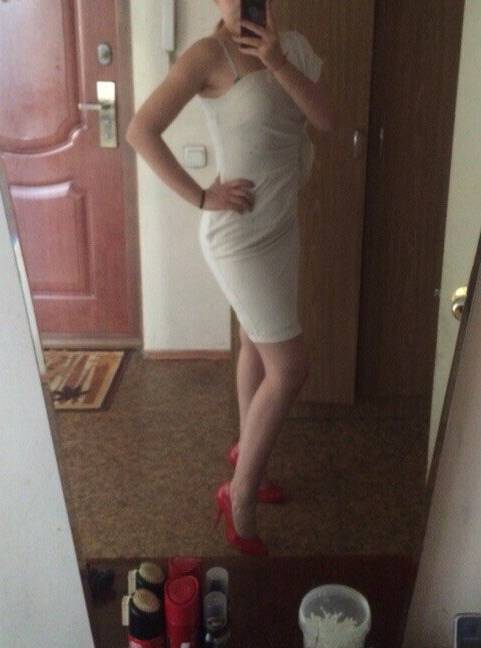 Срочно продам белое, симпатичное платье! , фотография 1