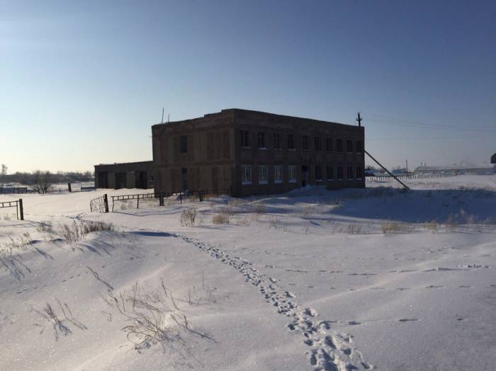 Продам здание в Костанае, область, район Карасу, село Октябрьское, фотография 2