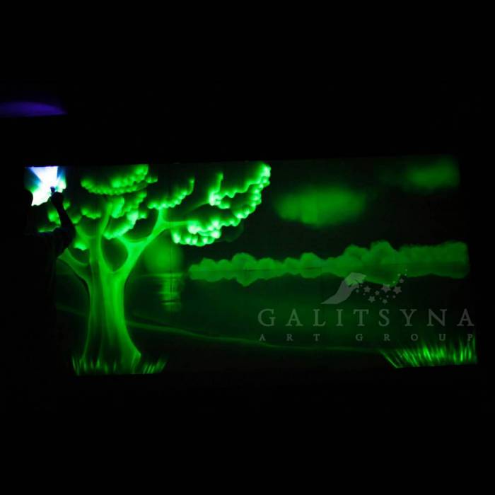 Рисунки светом в Алматы, фотография 1