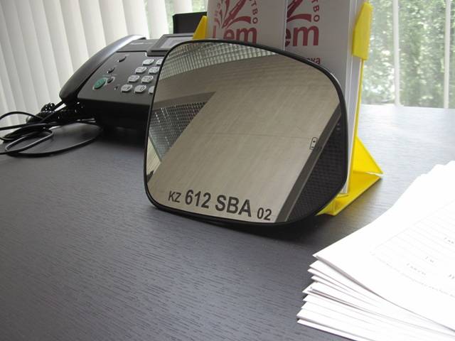 Гравирова на автозеркалах, фотография 1