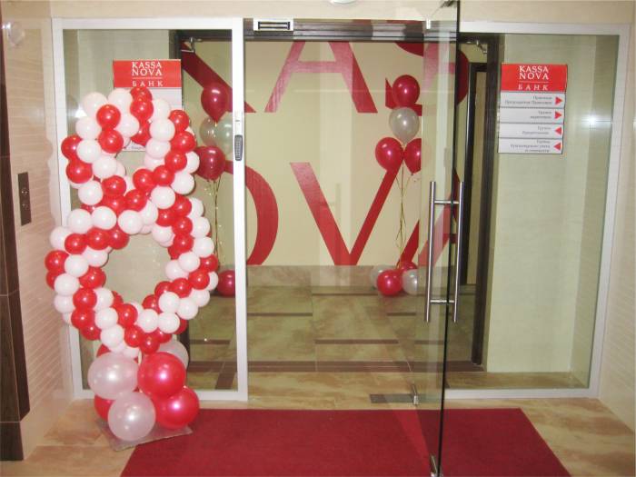 оформление офиса на 8 марта, фотография 1