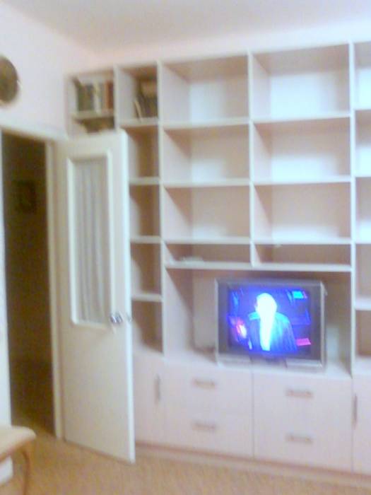 Сдам комнату (зал) на первом этаже, Иле 30, фотография 1